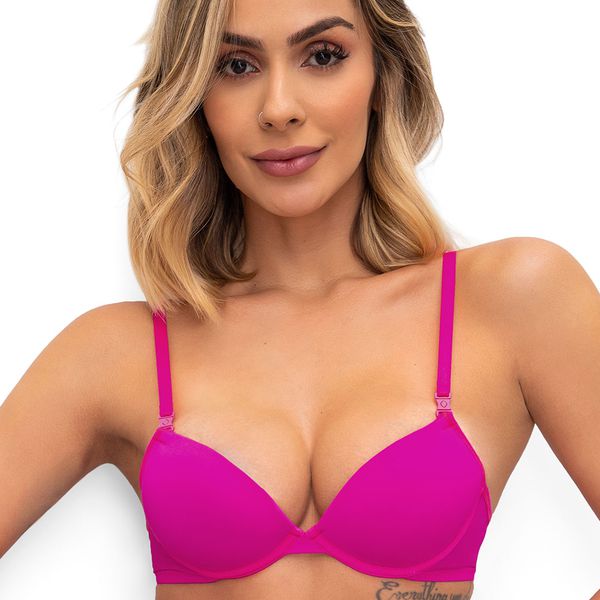 Conjunto com aro e bojo. Calcinha fio.