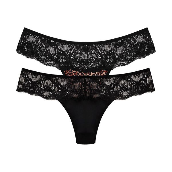 Kit com duas calcinhas fio.