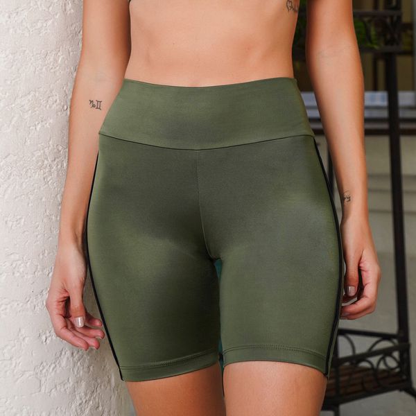 Short fitne de microfibra.