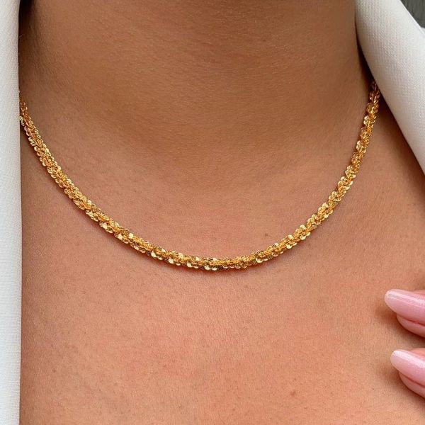 Chocker trabalhada (CADA)