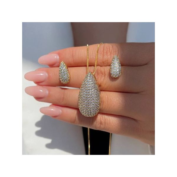 Conjunto de gota cravejada 