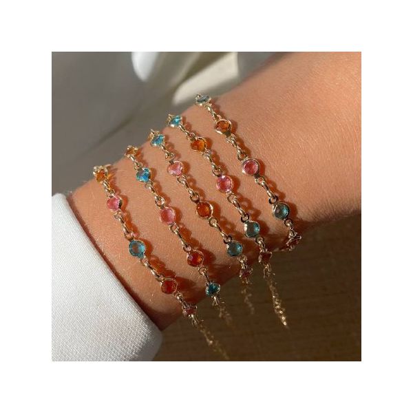 Pulseira trabalhada na zircônia colorida (cada)