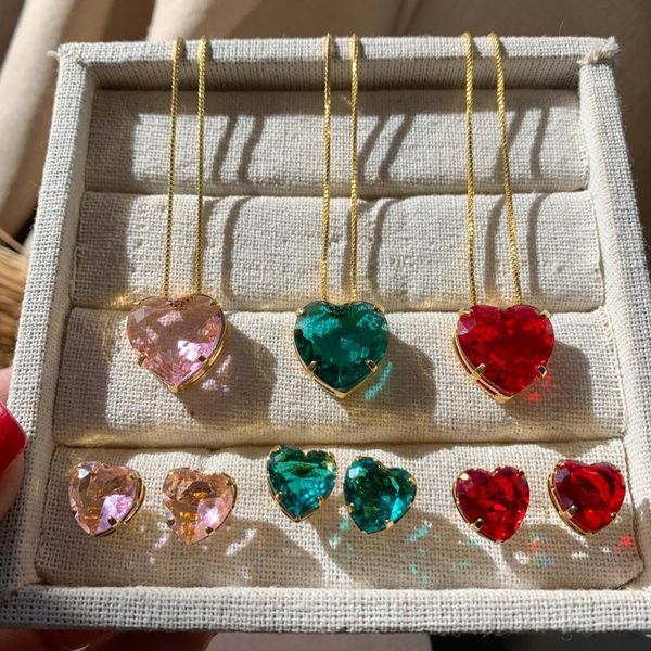 Conjunto De Coração Com Pedra Em Zircônia
