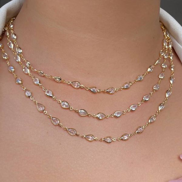 Chocker com ponto de luz formato gota 