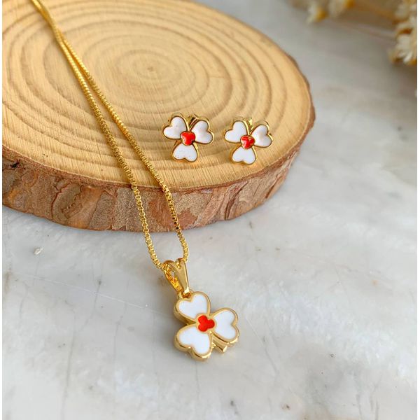 Conjunto infantil flor