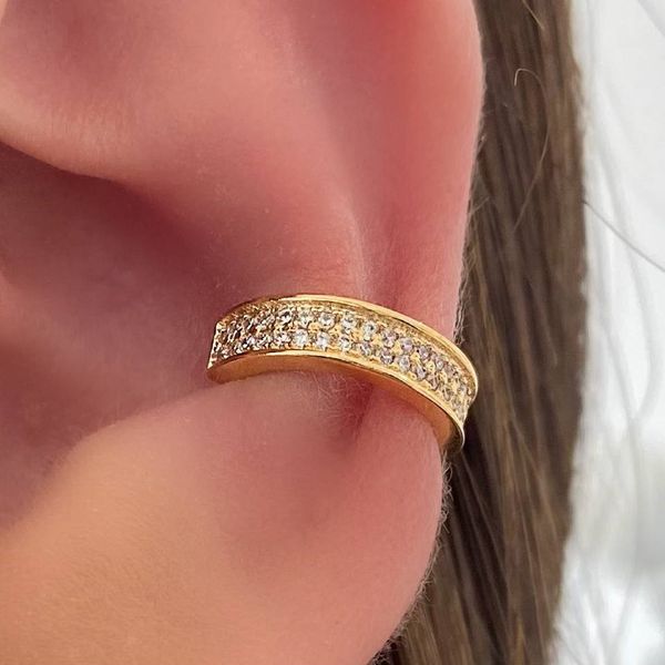 Piercing fake delicado cravejado
