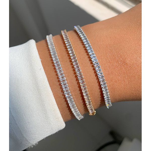 Pulseira Riviera navetes fecho trava