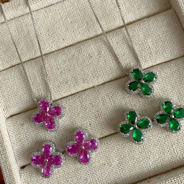 conjunto flor no ródio branco