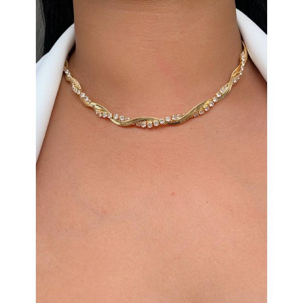 Chocker riviera trançada na malha