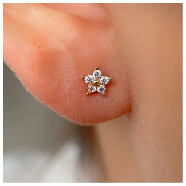 Brinco de flor TARRAXA BABY