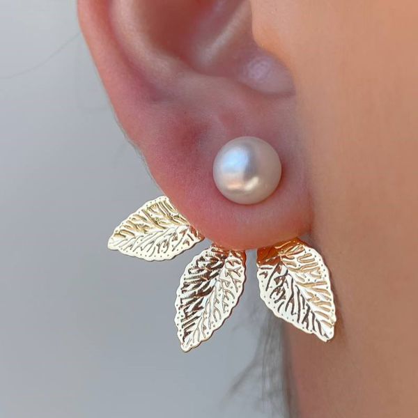 Brinco meia flor com perola 2 em 1