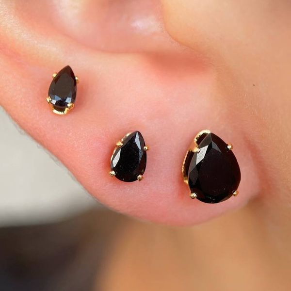 Brinco de trio de gota na zircônia 