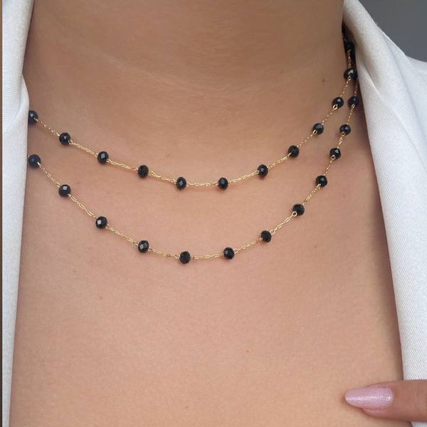Colar com esferas preta (cada) 