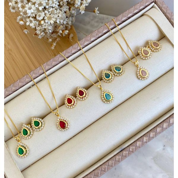 Conjunto ponto de luz em gota na zircônia colorida