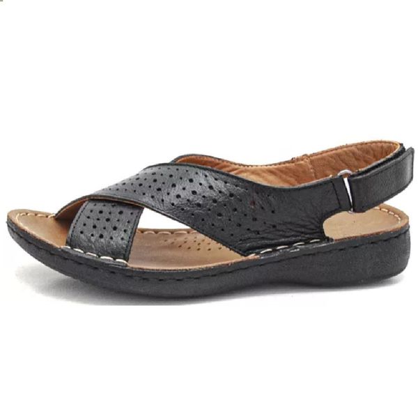 Sandália Feminina couro legítimo cor preta super confortável