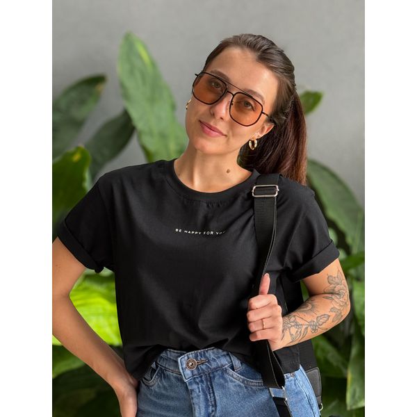 T-shirt Be Happy For You PRETO