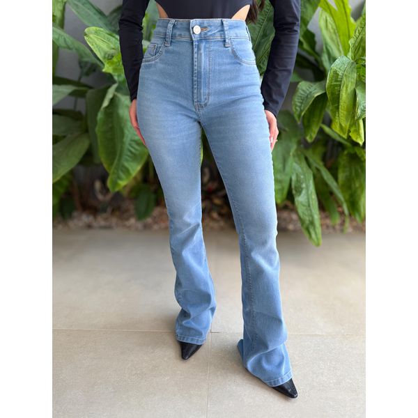 Calça Jeans Flare Carmen 2379 LAVAGEM CLARA 