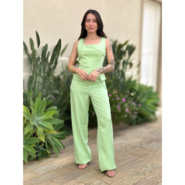 Conjunto Paula Calça e Blusa em Alfaiataria VERDE CLARO