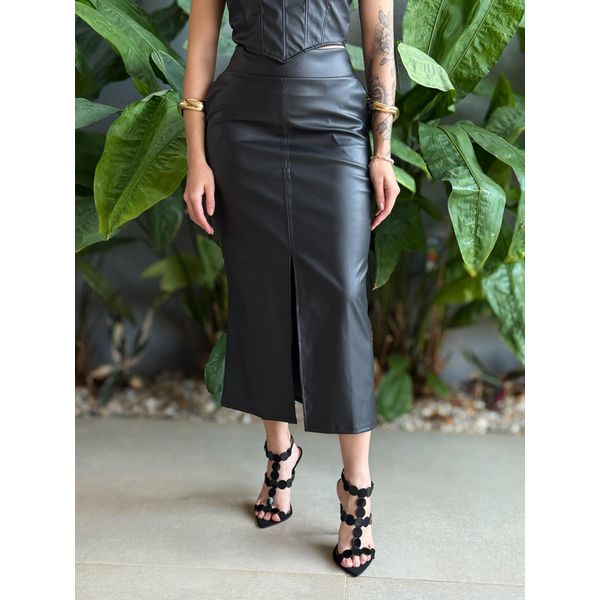 Saia Midi Jane em Couro Fake PRETO