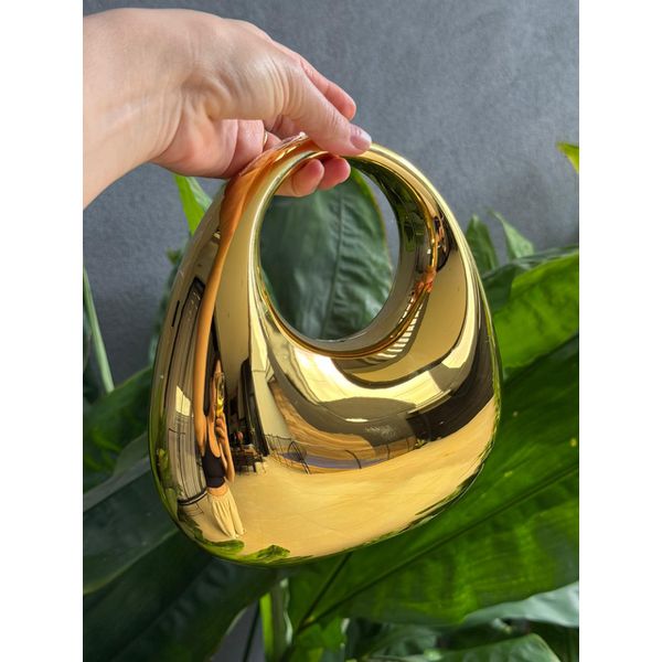 Bolsa em Metal DOURADO