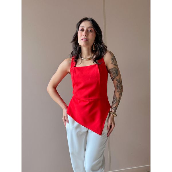 Blusa Peplum Assimétrica em Alfaiataria VERMELHO