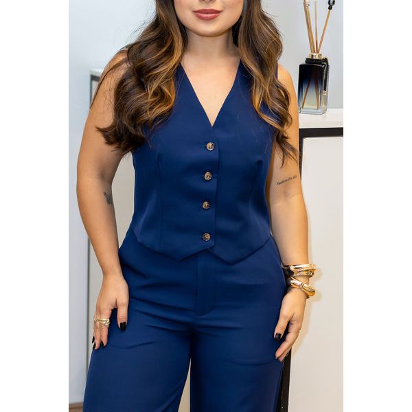Colete Mayara com Corte de Alfaiataria Azul Marinho | Modernidade e Sofisticação do P ao G
