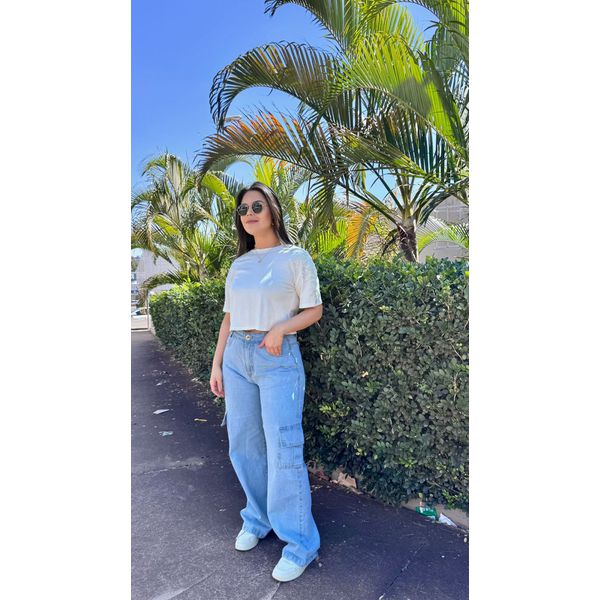 T-shirt Cropped Bordada - BRANCA