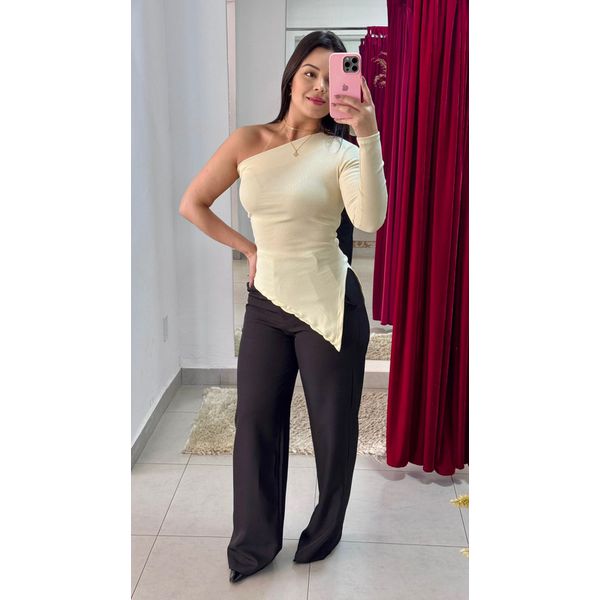 Blusa Assimétrica Canelada - NUDE
