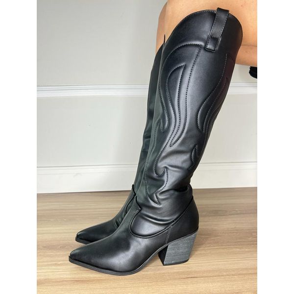 BOTA GEOVANNA PRETO 