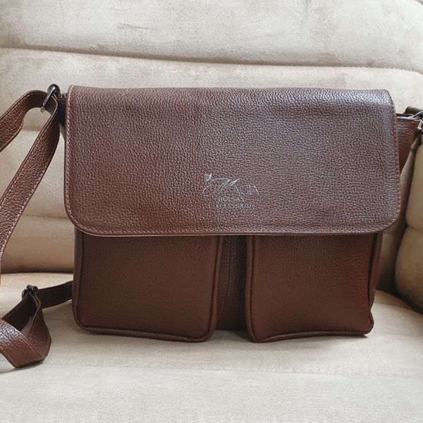 BOLSA COM DOIS BOLSOS EXTERNOS Couro Legítimo