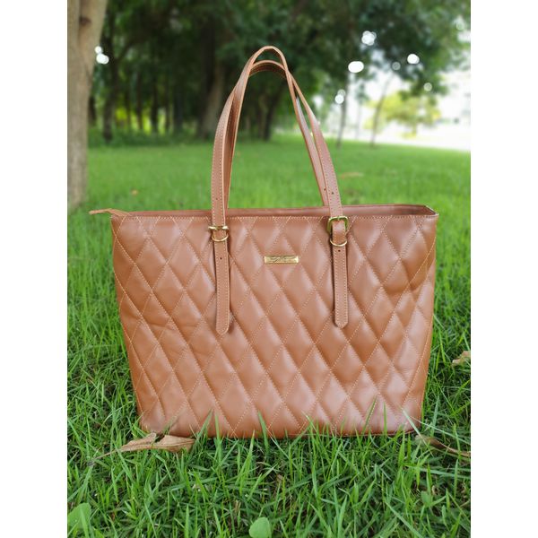 Bolsa grande estruturada 