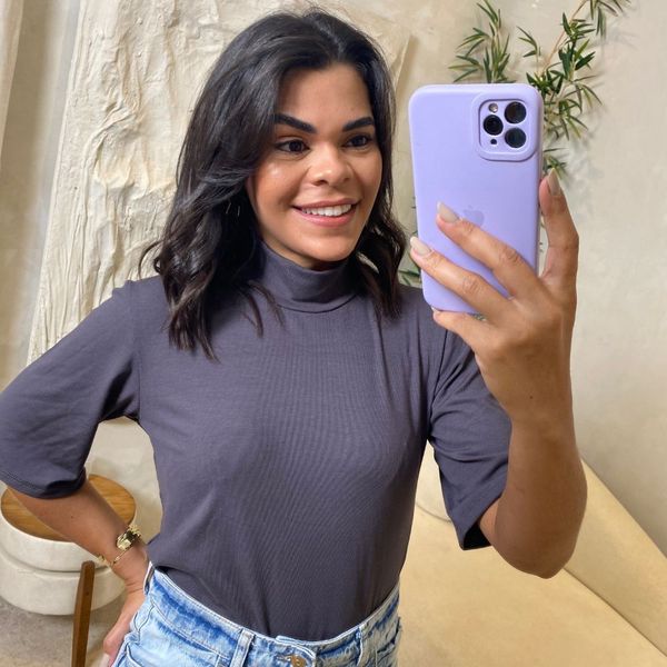 Blusa gola alta chumbo