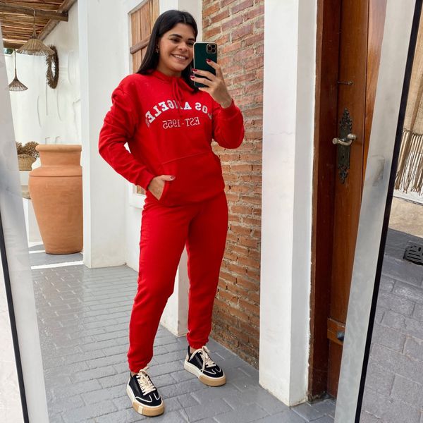 Conjunto moletom vermelho