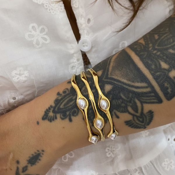 Bracelete fios de pérolas