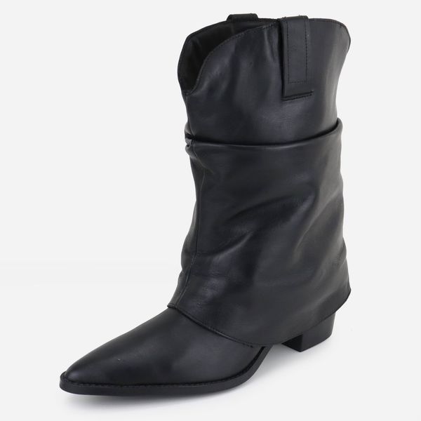 Bota Em Couro Bico Fino Natália Preto 