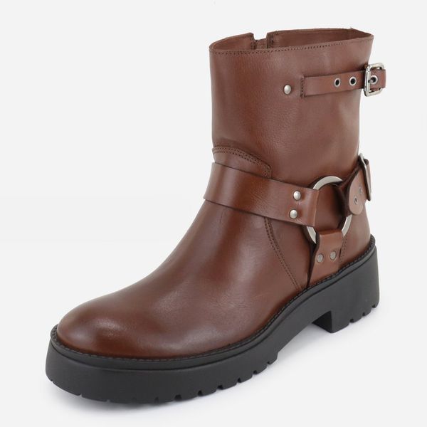 Bota Em Couro Cano Médio Carla Cacau