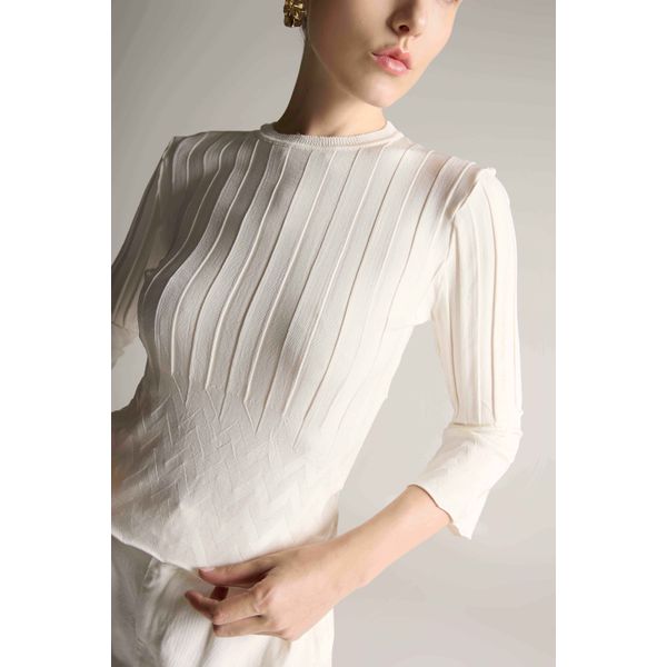 BLUSA CANELADA MANGA PRINCESA OFF WHITE 