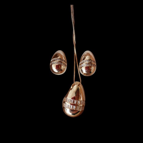 Conjunto de Gargantilha e Par de Brinco Gota Lisa com Zirconia