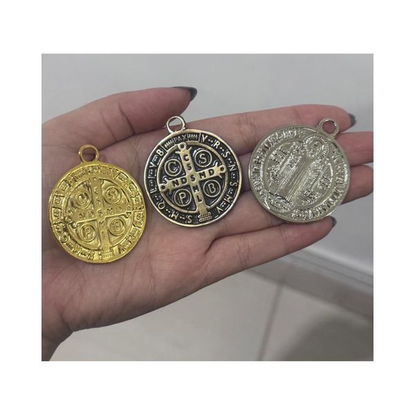 PINGENTE SÃO BENTO GRANDE ML7936 .