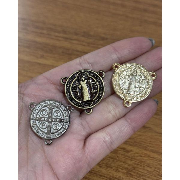 ENTREMEIO MEDALHA DE SÃO BENTO ML7814 .