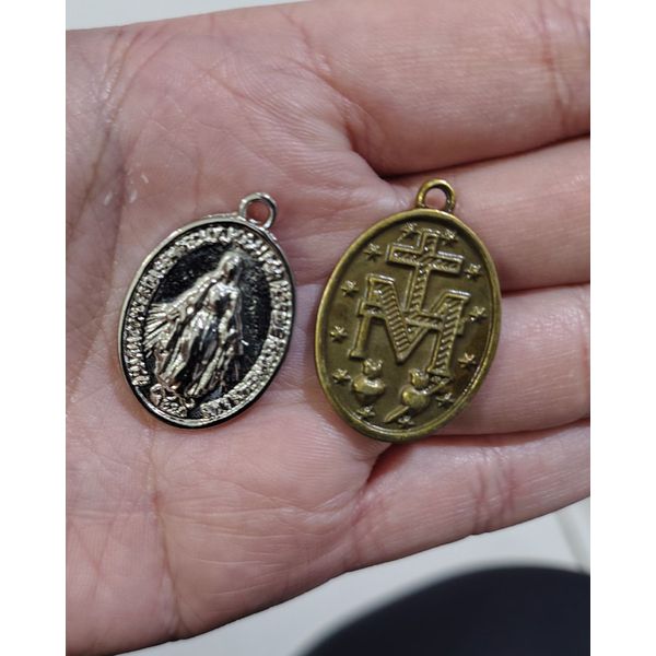 PINGENTE MEDALHA MILAGROSA P ML6102 .