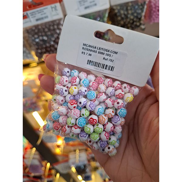 MIÇANGA LEITOSA COM ROSINHAS 8MM 50G 702 .