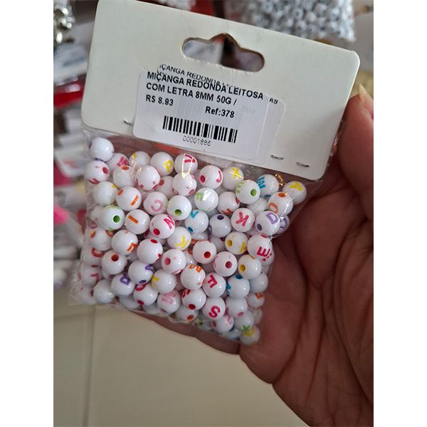 MIÇANGA REDONDA LEITOSA COM LETRA 8MM 50G 378 .