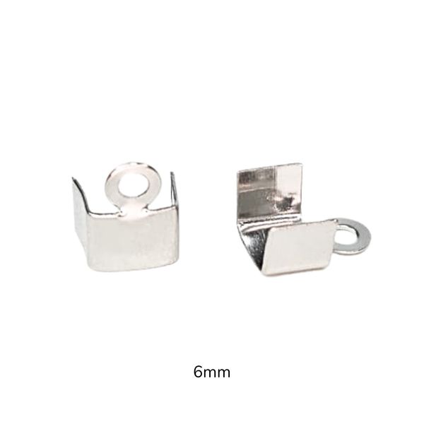 Terminais Quadrados 6mm e 3mm Prateados - 5 gramas