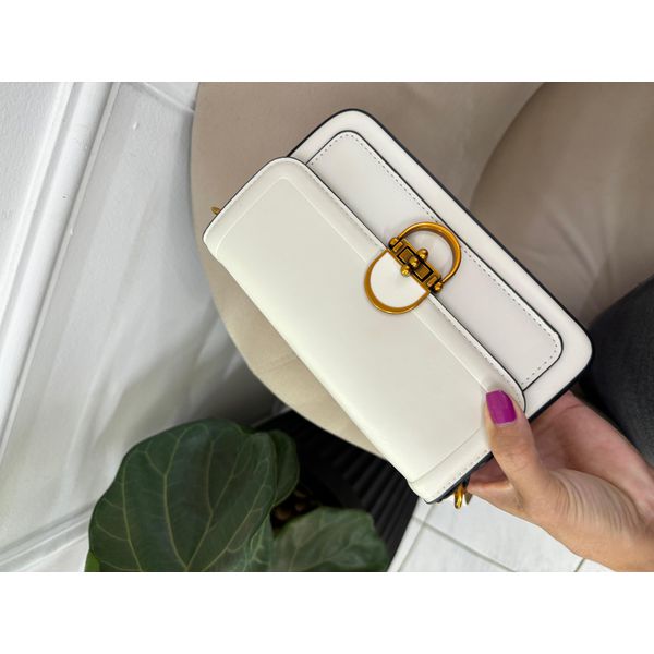 Bolsa Pequena Off Brenda 