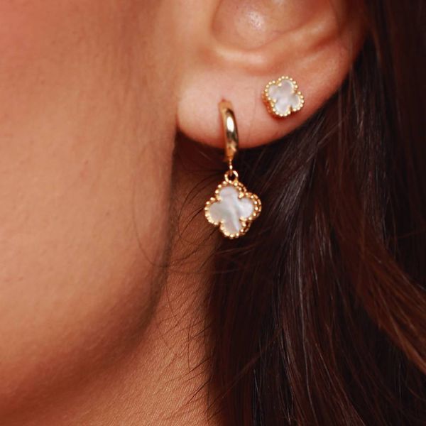 Brinco de Trevo Argola Ouro 18K com Madrepérola - MI29961 - MICHELETTI JOIAS