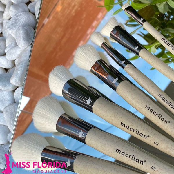 Kit com 7 pincéis Macrilan Eco Cabo 