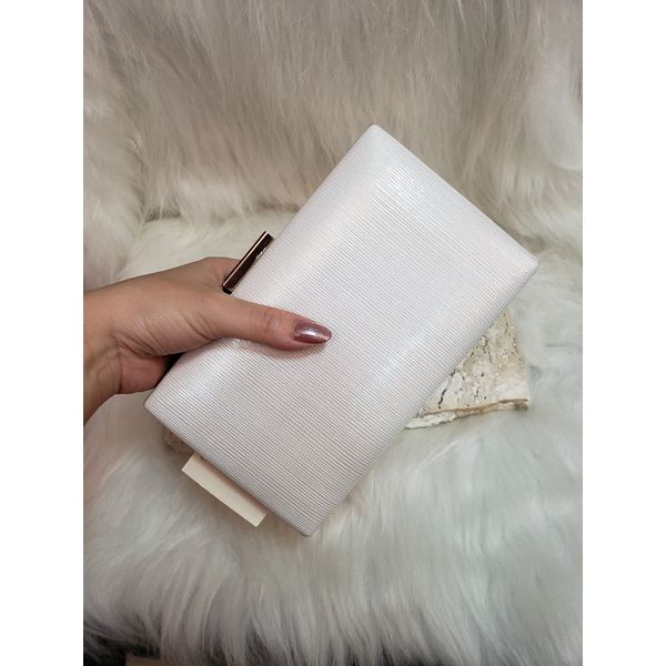 Clutch branca cintilante