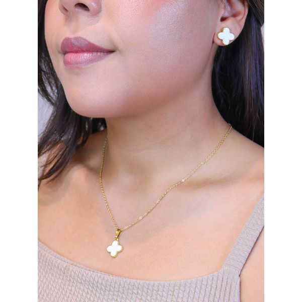 Conjunto trevo branco