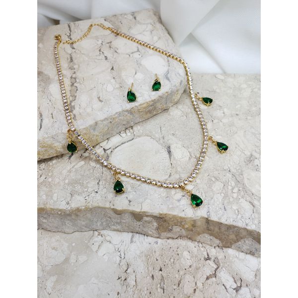 Conjunto riviera gotas